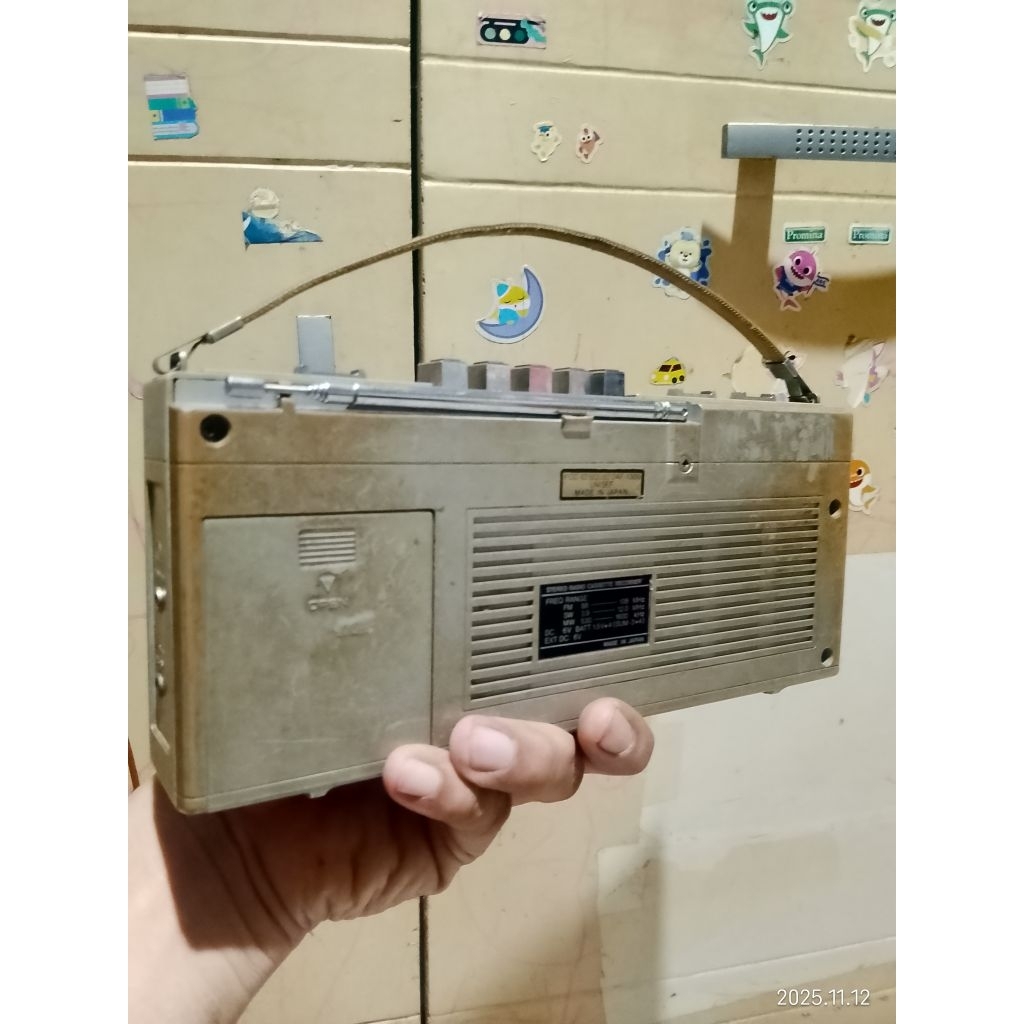 UNISEF Radio/Tape Recorder