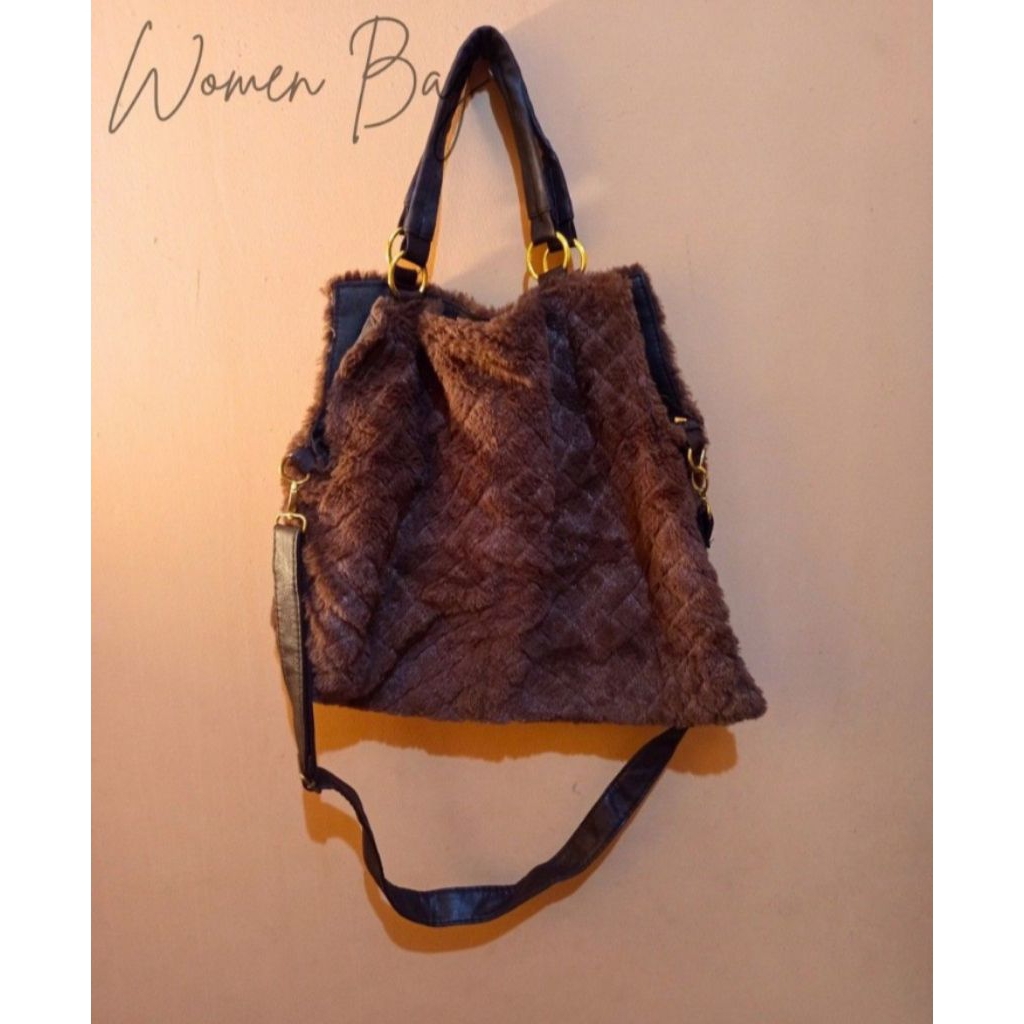 Tas Wanita Bulu Sintesis Women's Bag