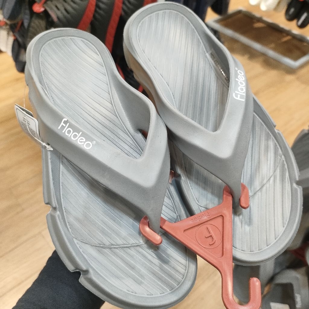 Sandal Jepit Karet Fladeo 40-43