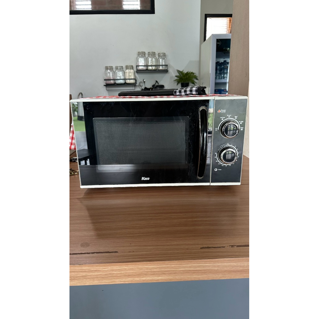 Preloved Microwave KRIS 20L