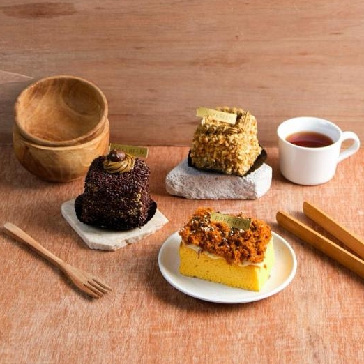 BAKEREEN.ID BOLU JADUL MOCCA MESES MOCCA NOUGAT BOLU ABON PREMIUM INGRIDIENTS