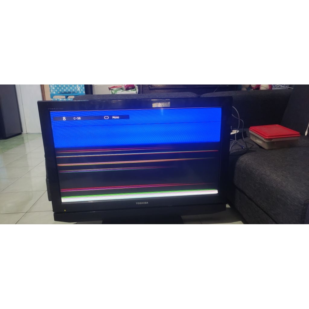 tv lcd merk toshiba 32 inch minus