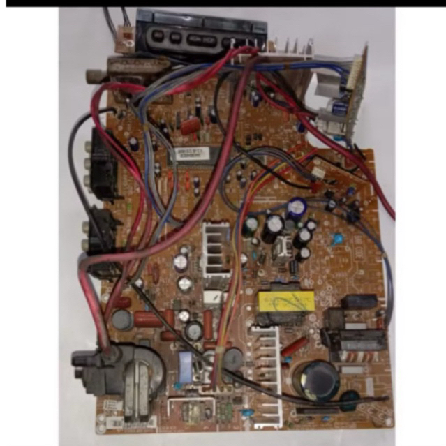 MESIN TV LG SLIM 21in COPOTAN BELUM UJI TES / GEMBLING