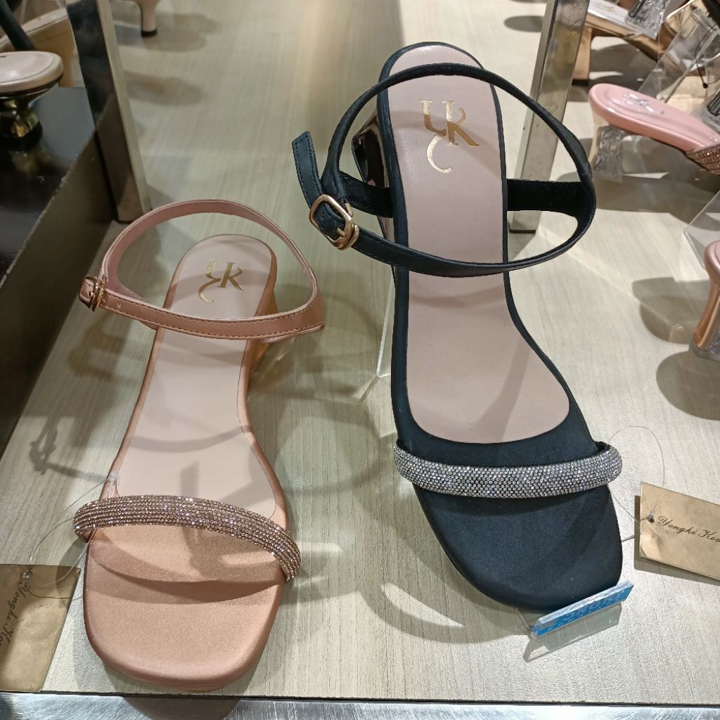 sandal tali wanita wedges 5cm YONGKI KOMALADI original