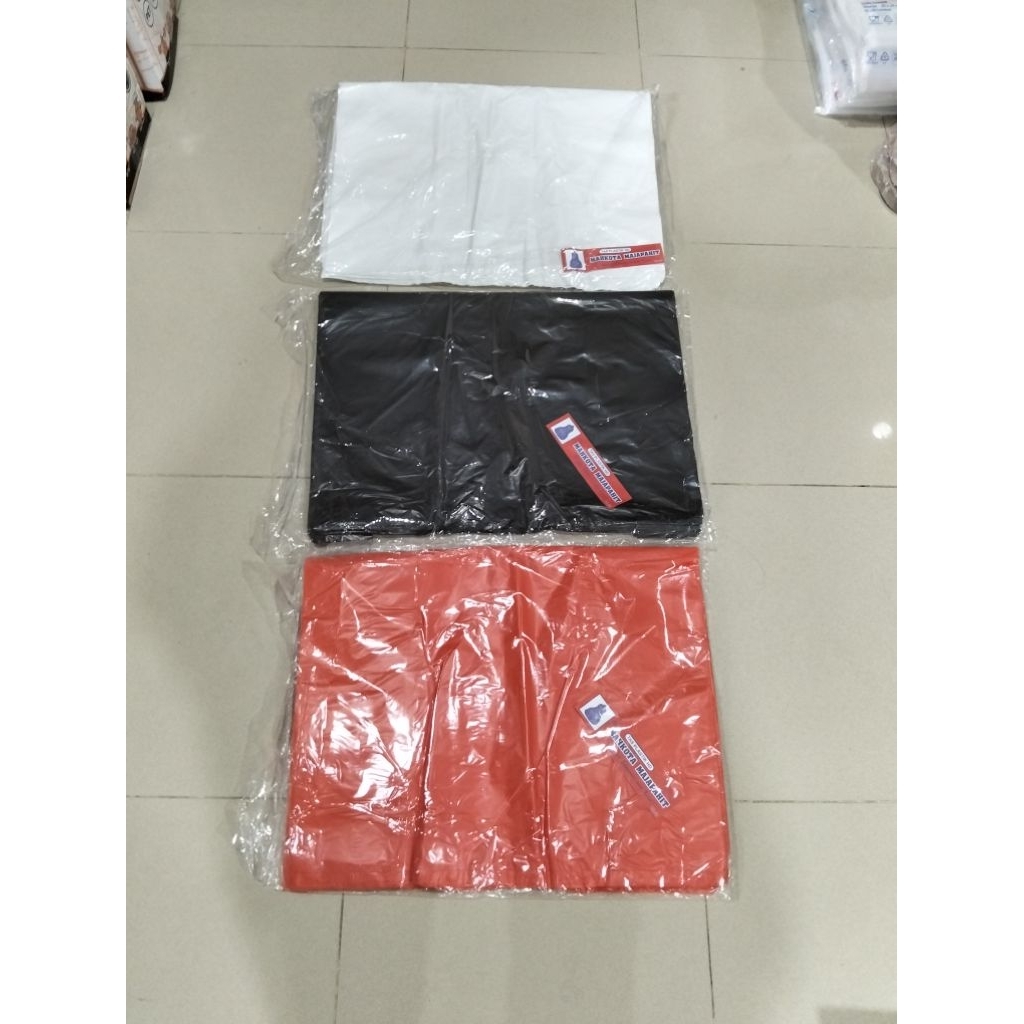 Mahkota Majapahit Kantong Kresek Jumbo 50x75 / Uk 50 Tebal 03 Merah Hitam Putih