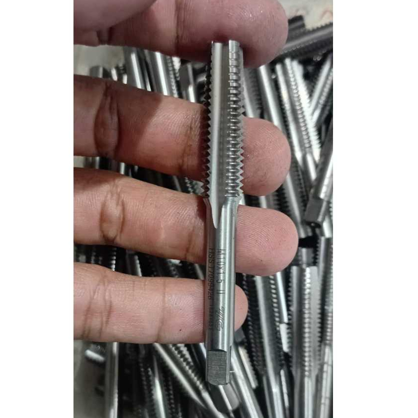 tap baut kunci 14 tap M10x1.5 tap lubang baut slek Tap M10 x 1.5 Drat Kasar . tap m10x1,5 seken