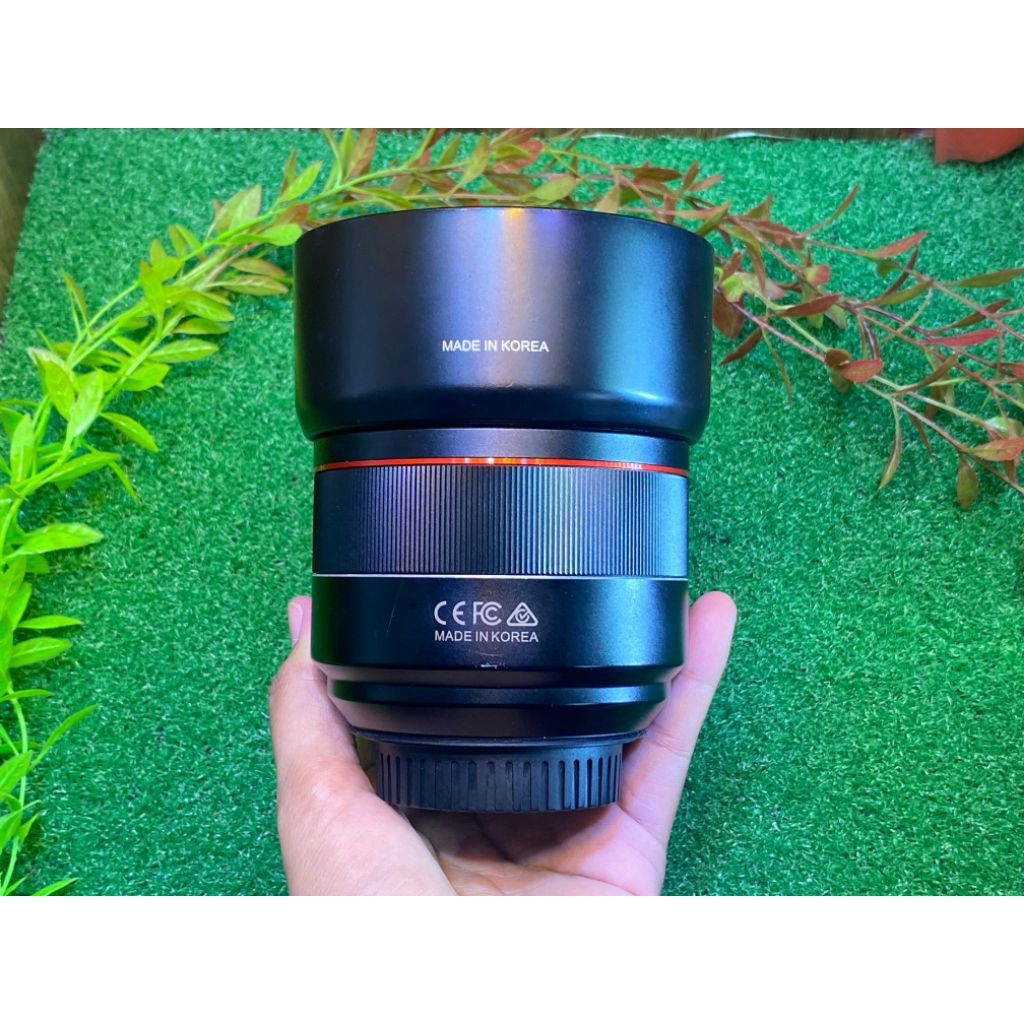 Lensa Canon Samyang 85mm F1.4