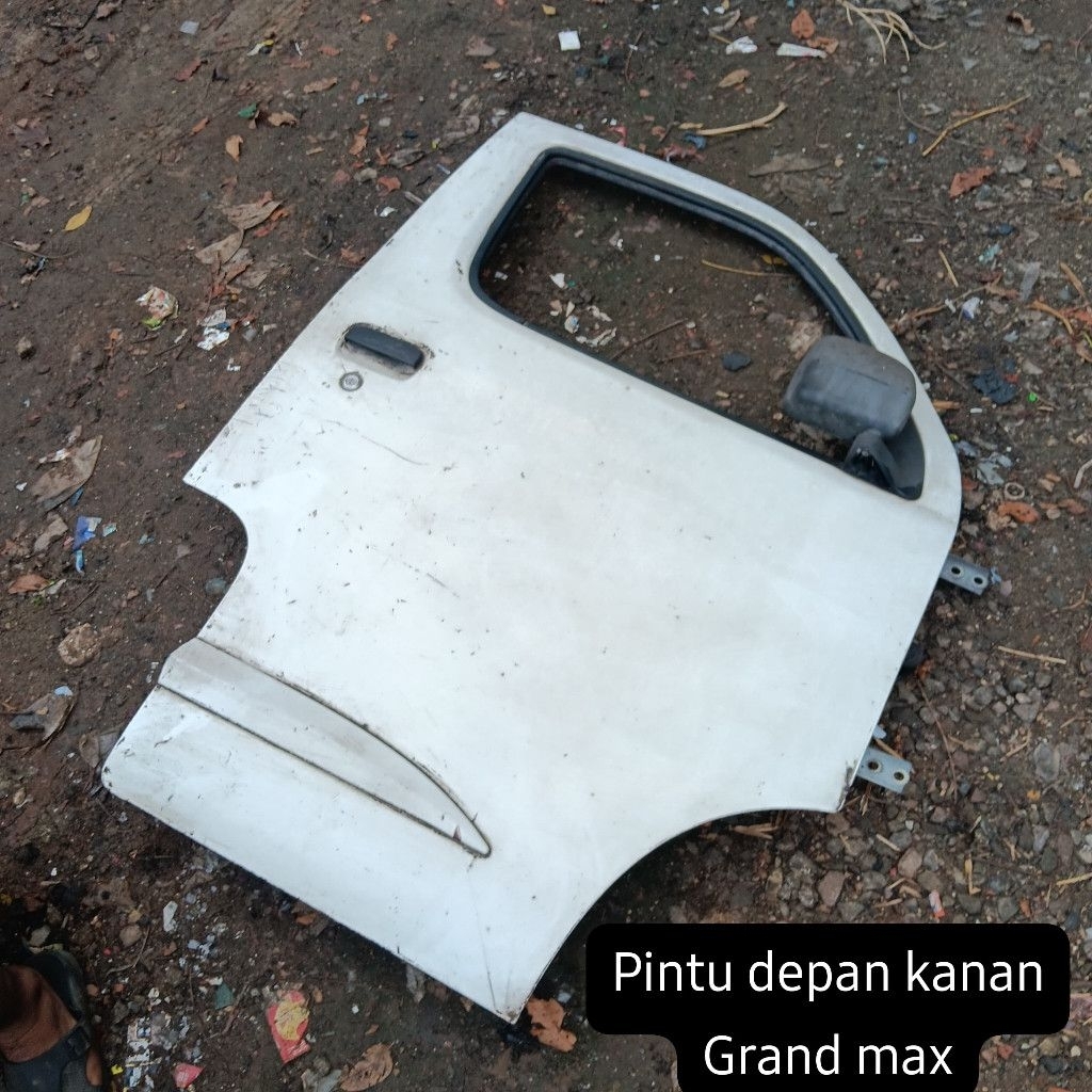 pintu depan kanan grand max essy original