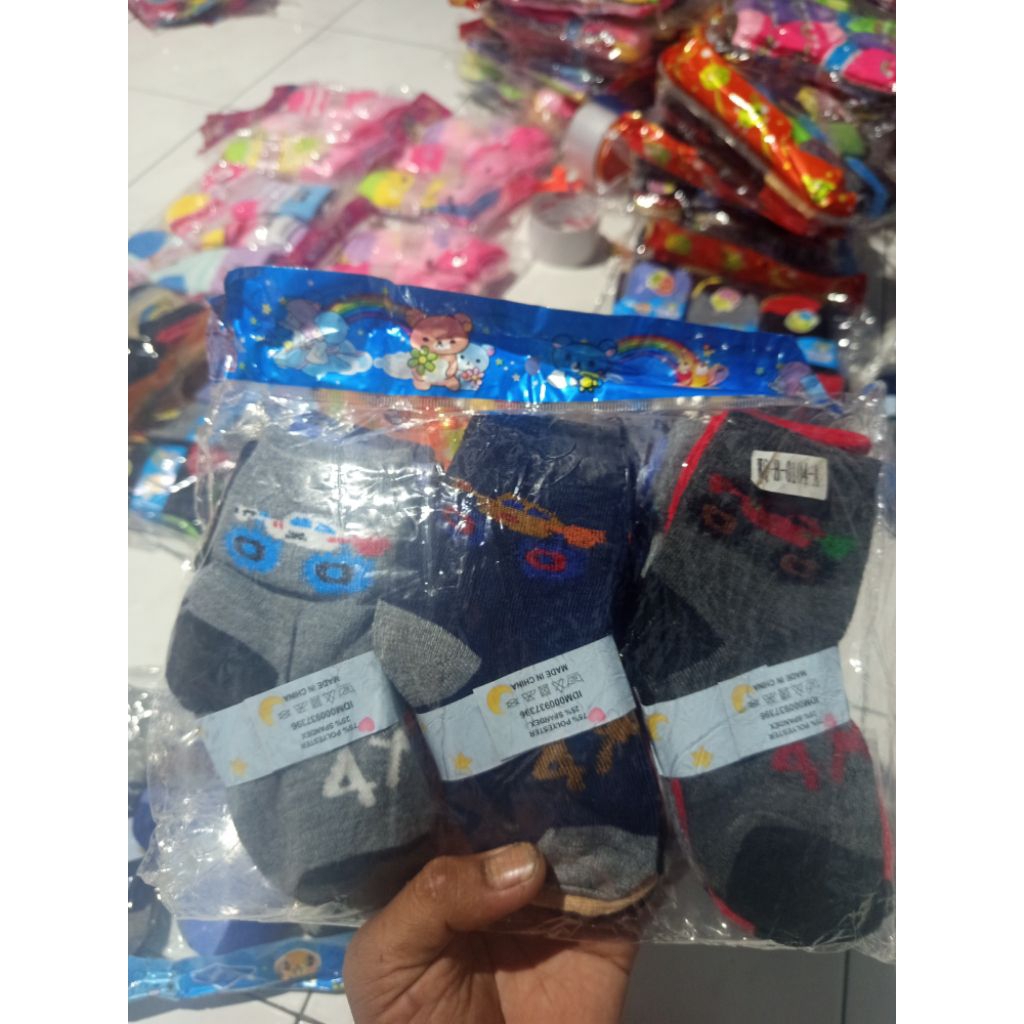 Ready 12 kaos Kaki anak TK Paud (harga grosir)