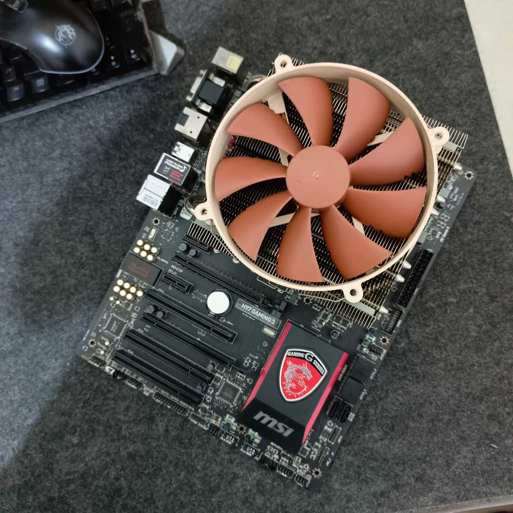 Paket Gaming Intel Core I7 Motherboard Gigabytye Gaming Ram 16GB HSF Noctua Tower Dual Fan