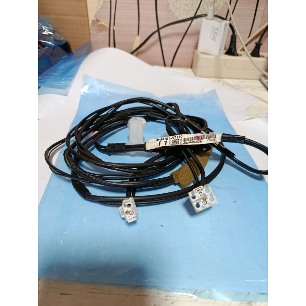 Kabel Sub Assy  antena sirip hiu toyota 86101-VTO110 innova zenix