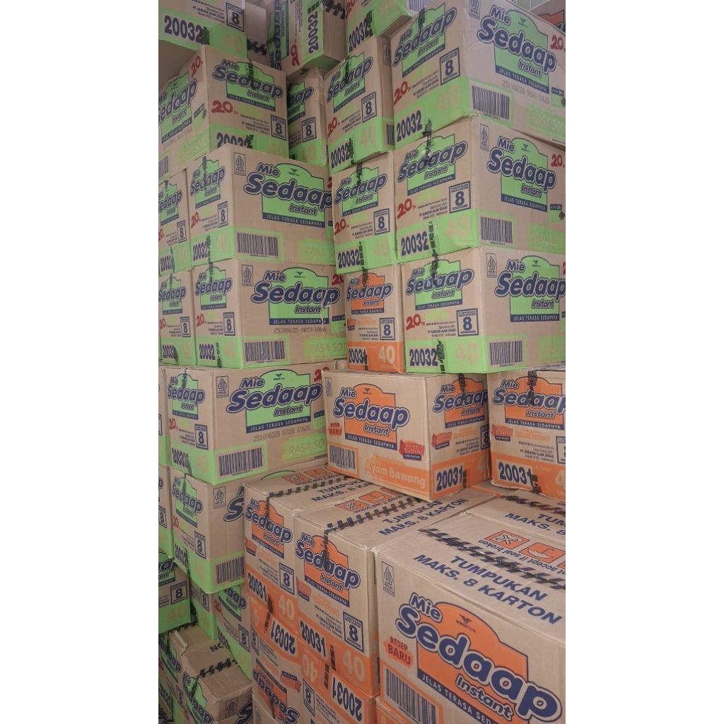SEDAP MIE AYAM BAWANG / SOTO 1 KARTON ISI 40 PCS