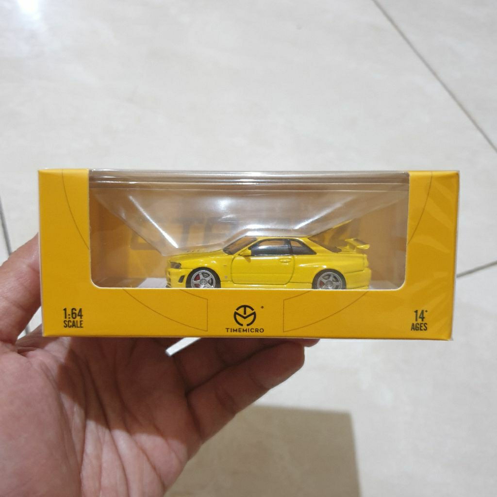 Time Micro Nissan Skyline GTR R34 Yellow