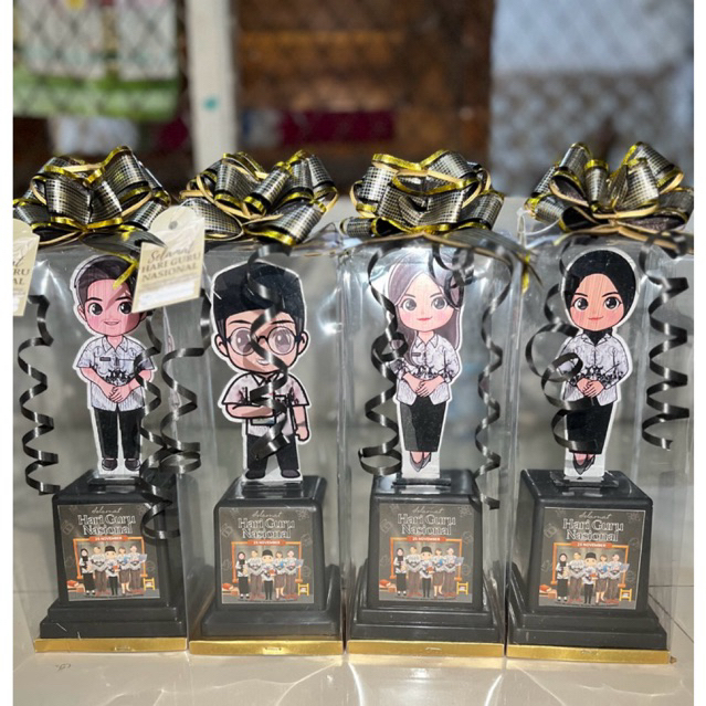 Piala Trophy Guru PGRI Akrilik/piala akrilik hari guru/kado hari guru/hadiah hari guru/selamat hari 