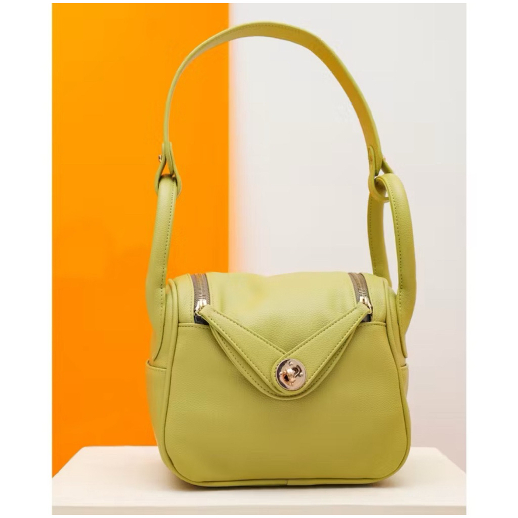 Geulis id Luna bag preloved tas wanita slingbag aksesoris remaja bahu kekinian tas kulit sintetis wa