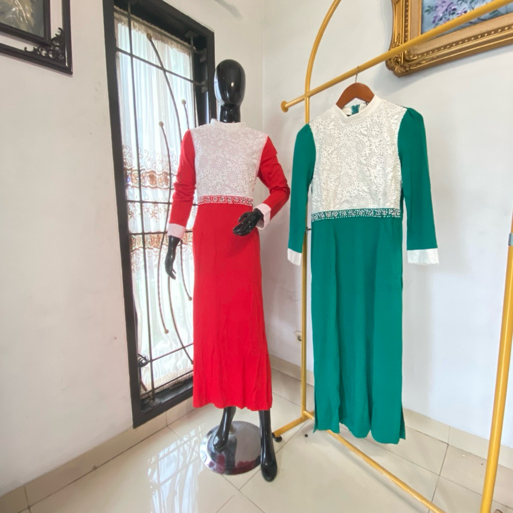 Gamis SNQ Impor Mewah Murah Motif Brokat Bunga Dada & Payet Pinggang