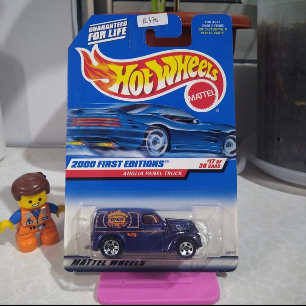 Hot Wheels 2000 First Editions Anglia Panel Truck