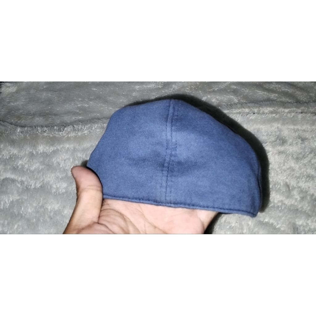 Topi Flatcap Biru Size 58cm Second