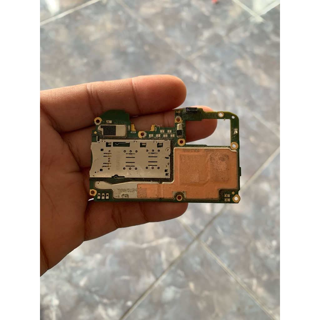 Mesin OPPO A7 4/64 NORMAL