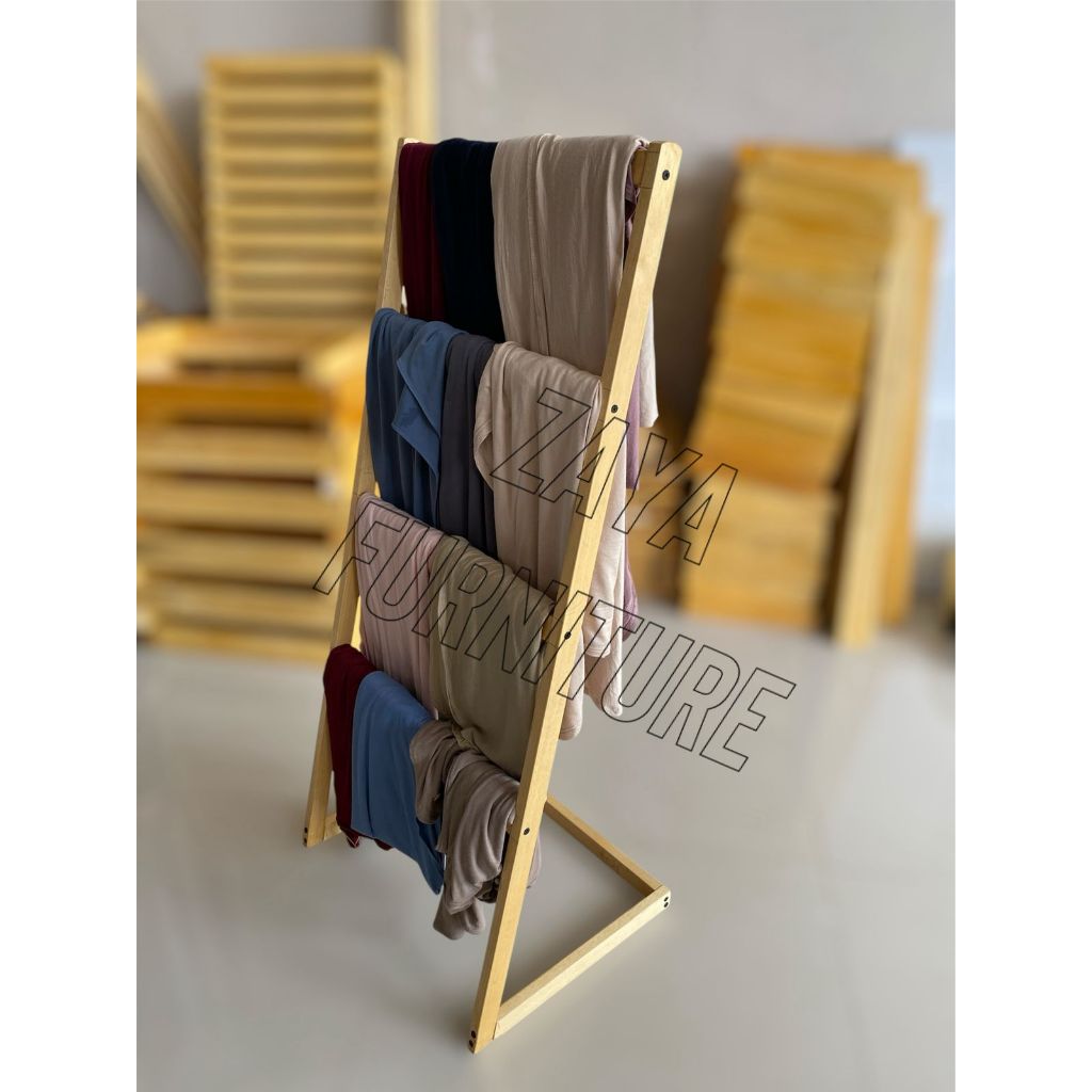 Display Hijab Gantungan Hijab Kayu Minimalis Rak Hijab Serbaguna