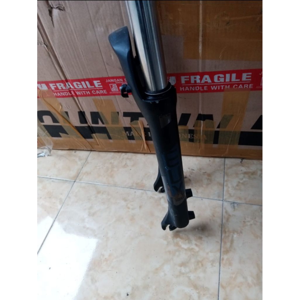 Fork suntour XCM 27,5 t120