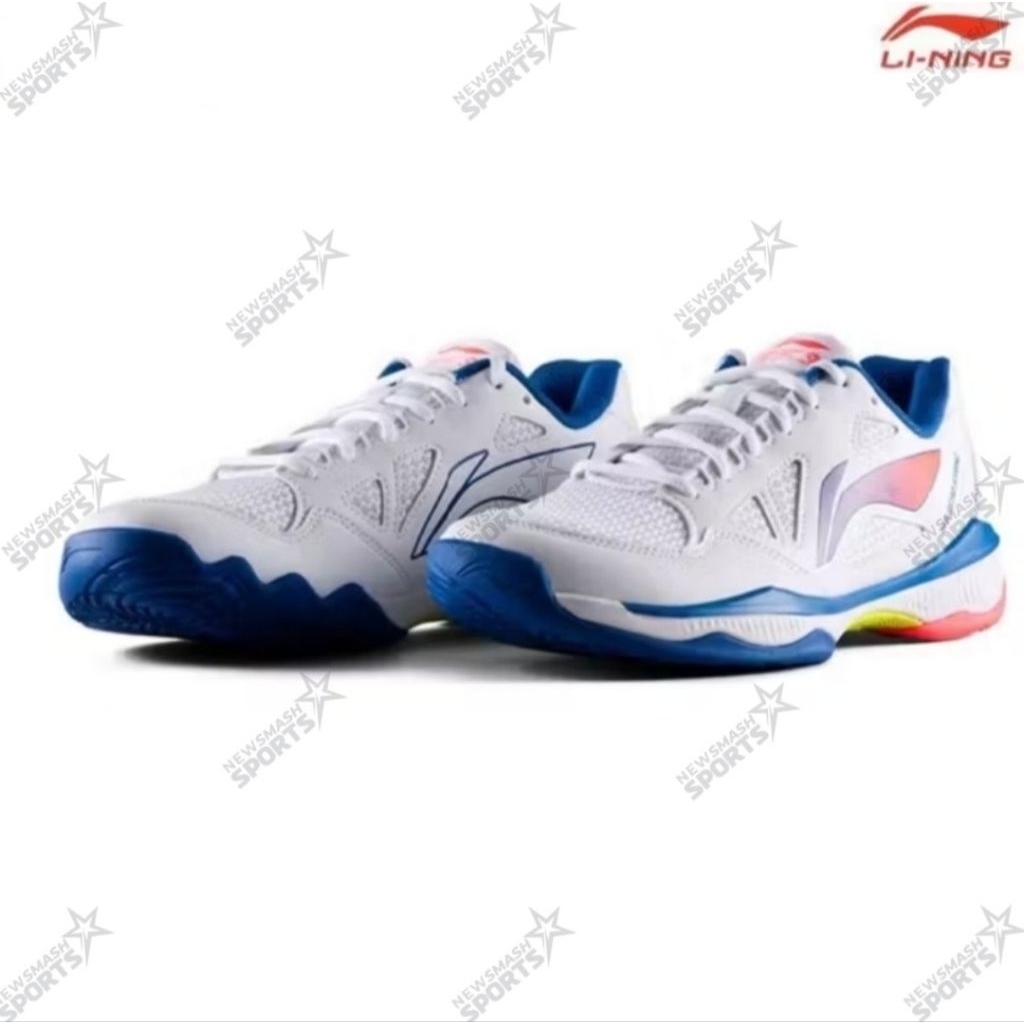 sepatu badminton lining halberd strike 0215 white