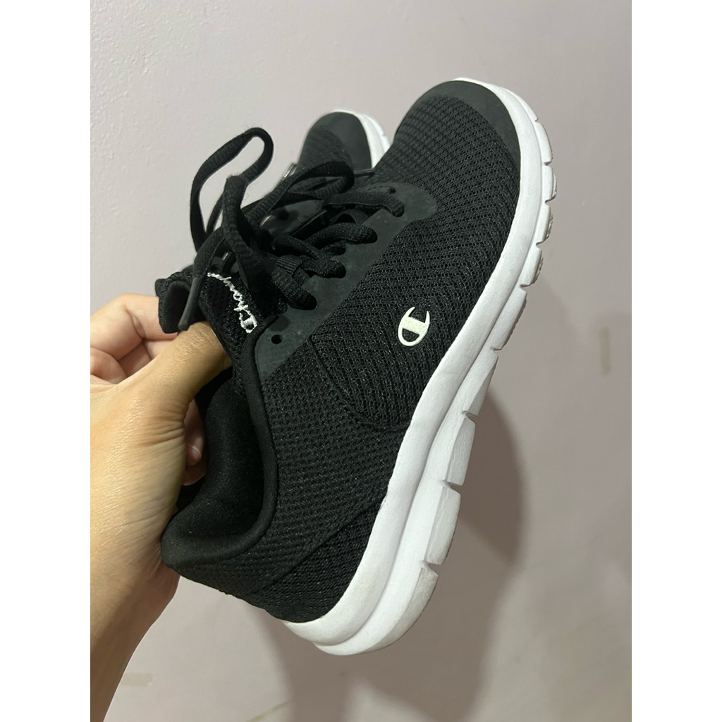 Champion Sneakers Ori Store (Sepatu Anak Laki2x)