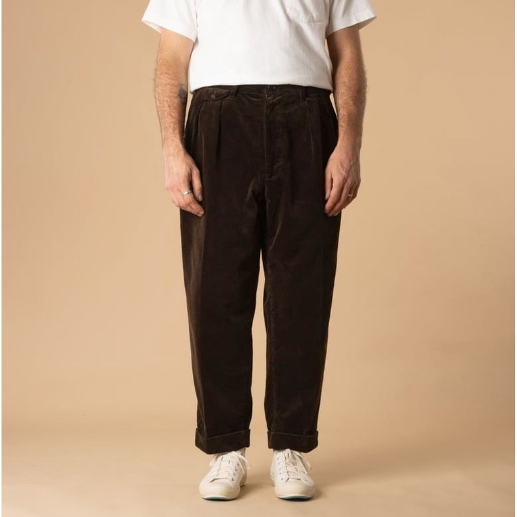 Beams Plus 2 Pleats Tapered Corduroy Pants Dark Brown