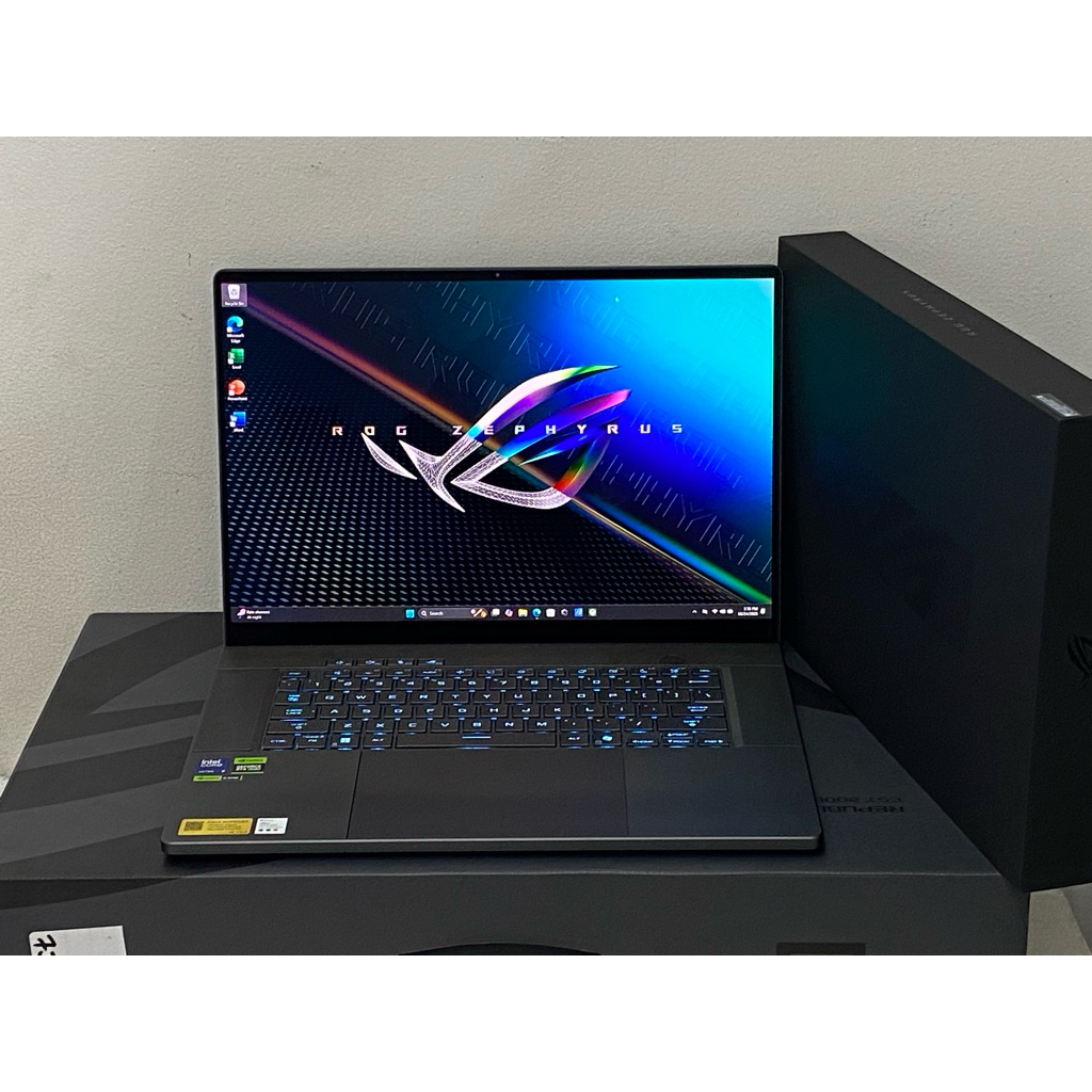 Asus ROG Zephyrus GU605C Intel core ULTRA 9-285H