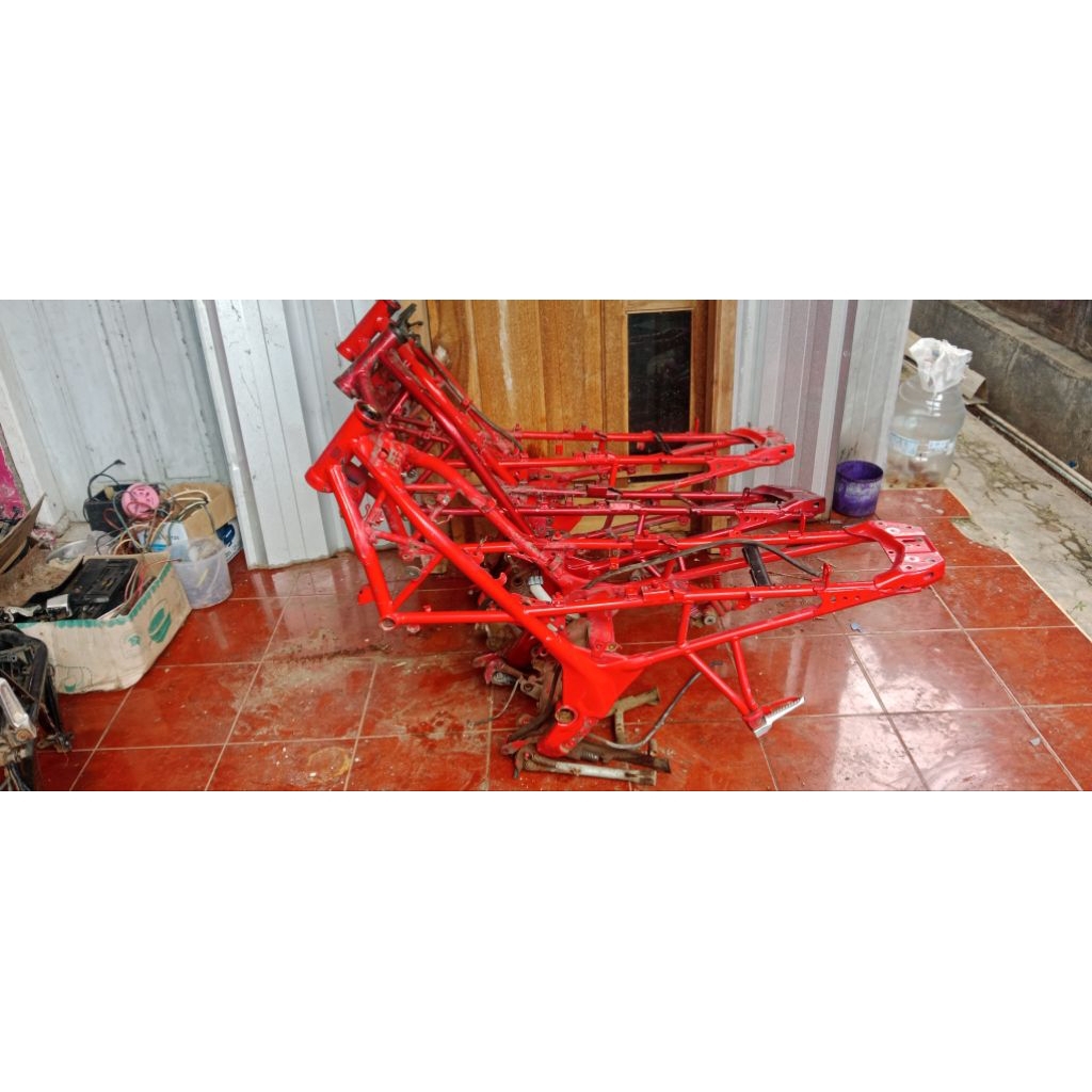 Frame/Rangka CB150R New LED V2