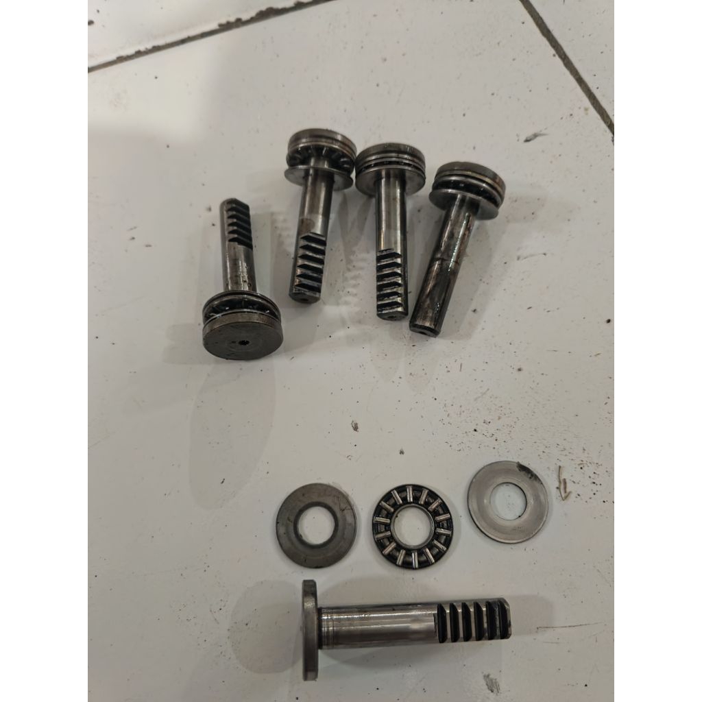 STUT CAKAR KOPLING YAMAHA FIZR ORIGINAL