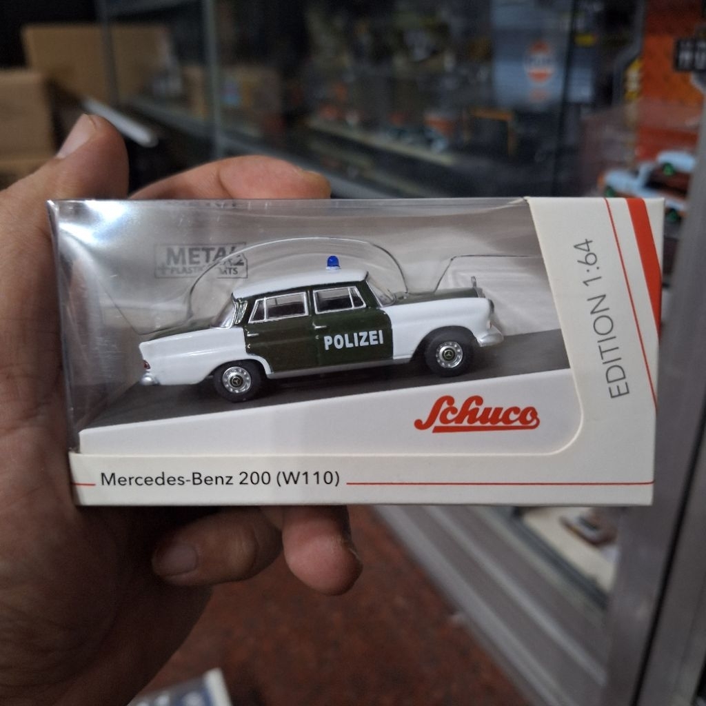 Schuco Diecast Skala 64 Mercedes Benz Polizei Black White