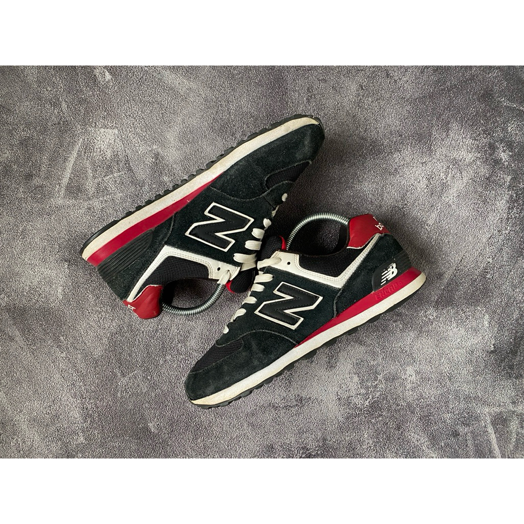 NEW BALANCE 574