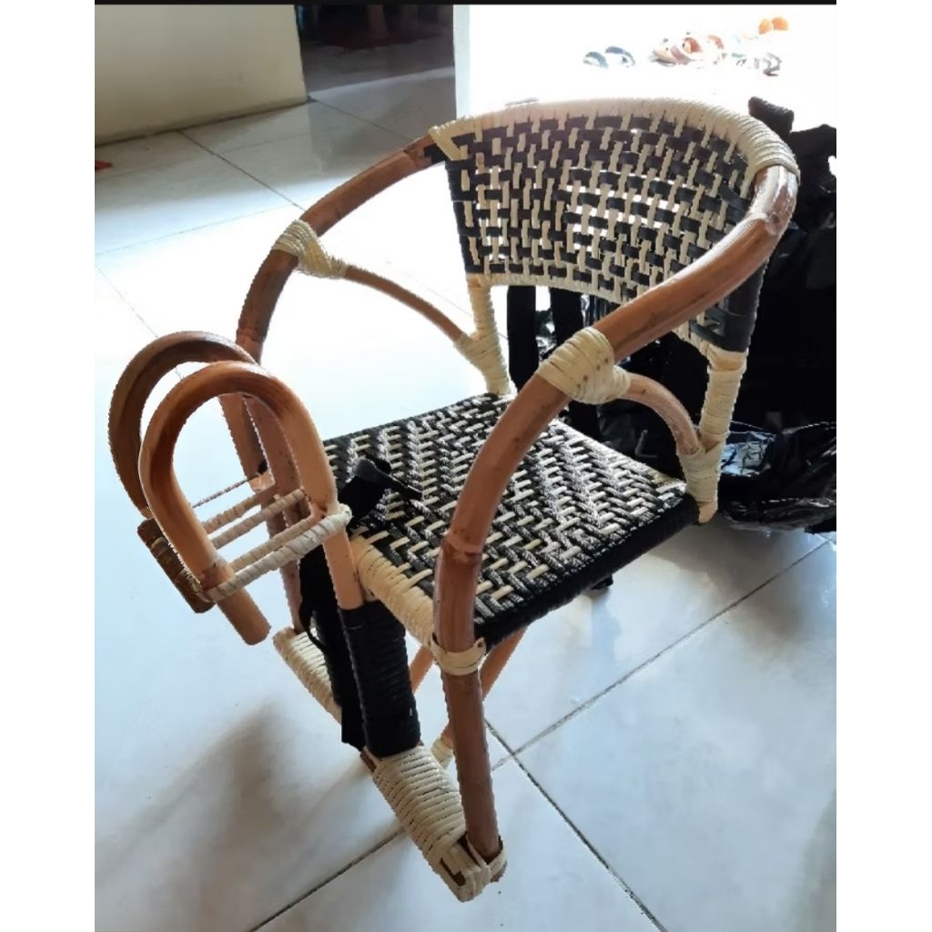Boncengan sepeda anak rotan/kursi boncengan depan rotan