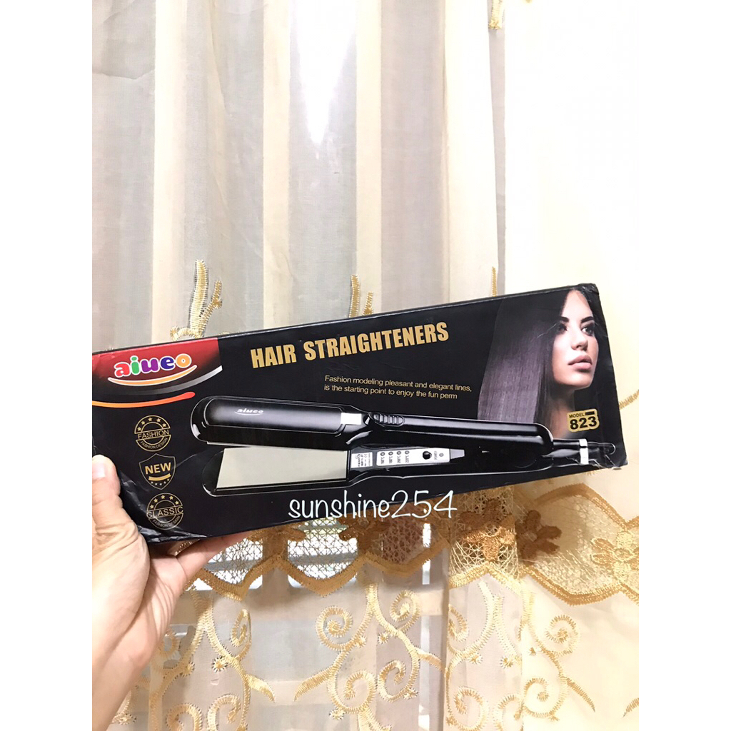 Catokan AIUEO Hair Straightners Model 823