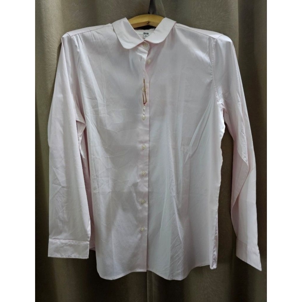 Kemeja soft pink UNIQLO