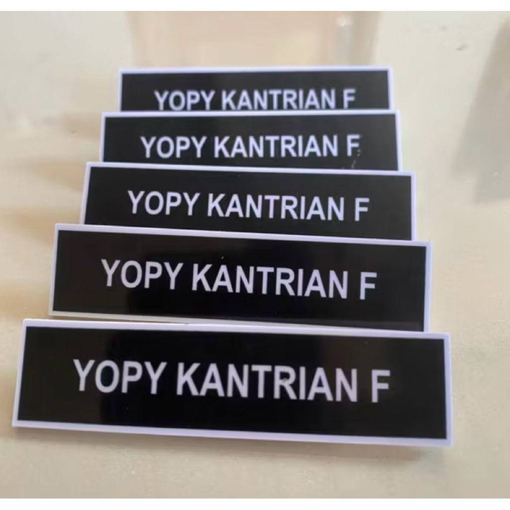 Name Tag Grafir DOFF Nama Dada Laser//Papan nama MURAH Tanpa Tepian (Nametag Ukir/Laser, Papan Nama 