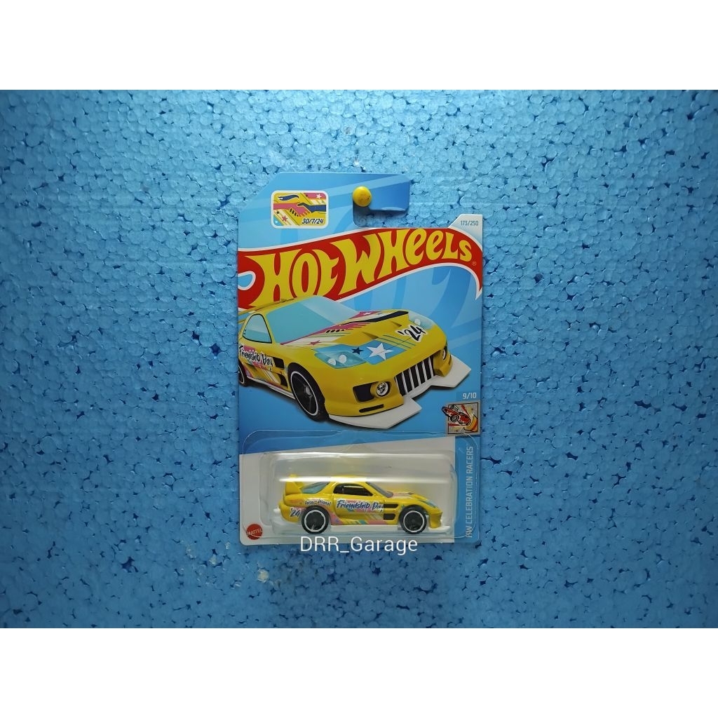 Hot Wheels 24/Seven (Yellow)