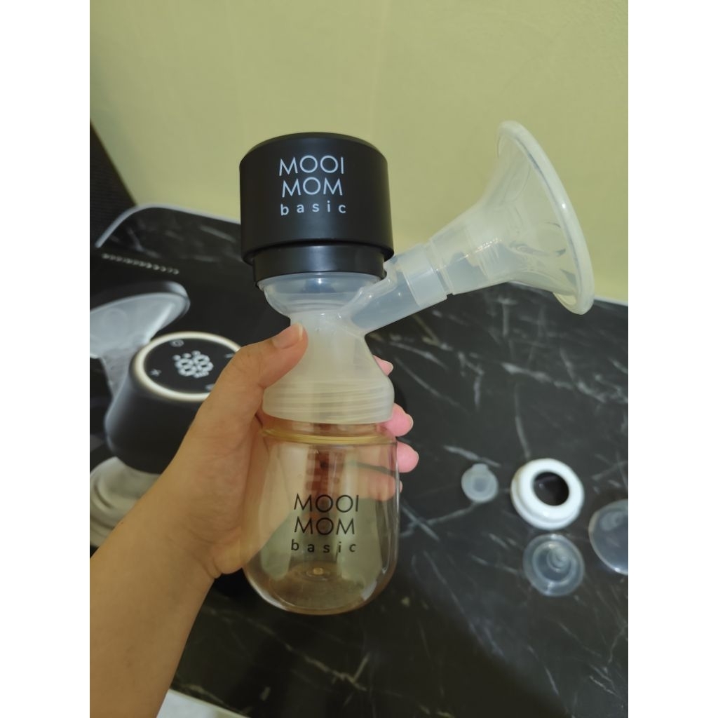 Pompa ASI MOOIMOM