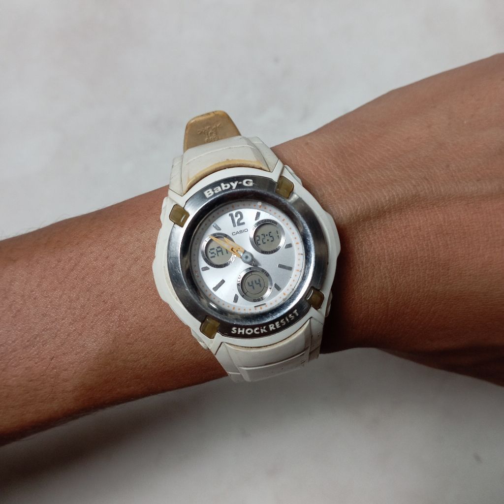 Jam Tangan Casio Baby G BG-1500J Pria Wanita Second Bekas