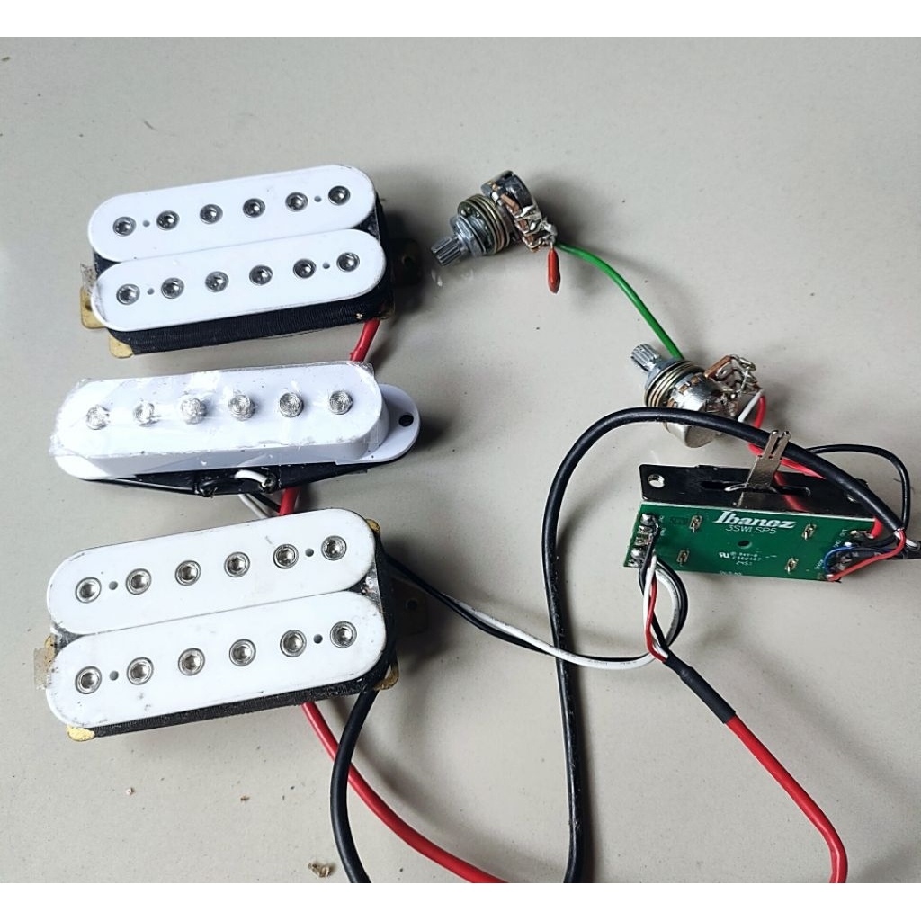 Pickup Ibanez Quantum HSH plus wiring set Original