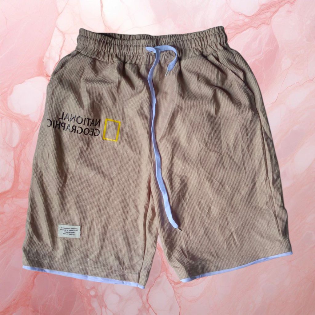 Celana Pendek NatGeo