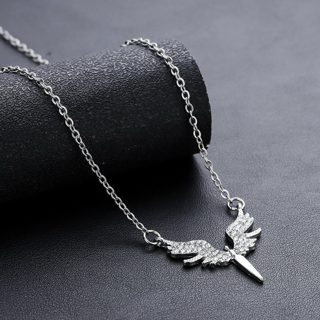 kalung titanium kalung titanium pria keren  model liontin sayap kalung titanium anti karat