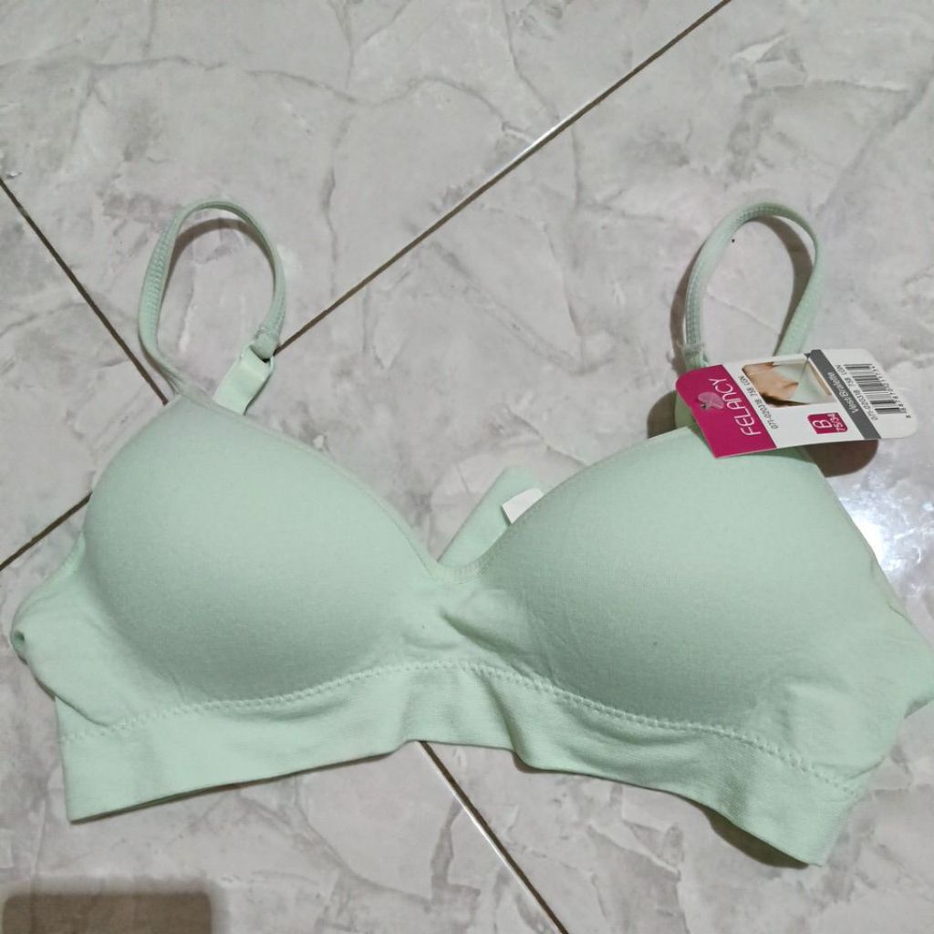 Felancy Vest/Bralette / tanpa kawat/ bundle isi 4