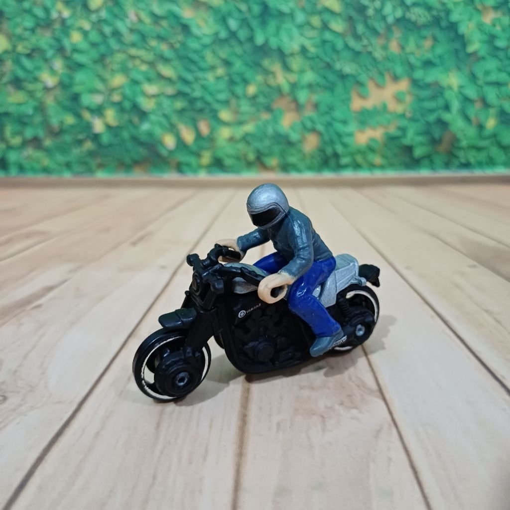 Hot Wheels Motorcycles Yamaha VMAX
