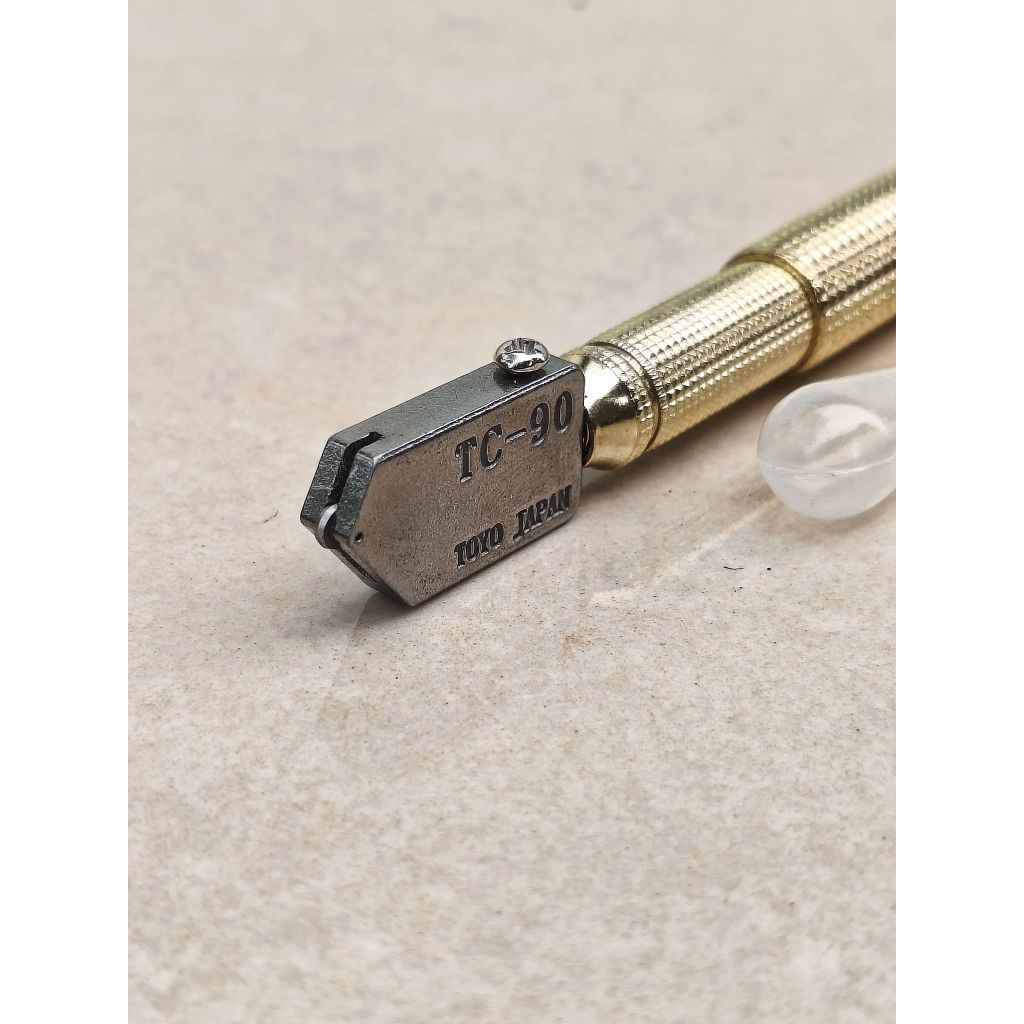 Toyo Tc 90 Jepang original Alat pemotong kaca profesional alat pemotong kaca botol keramik granit Oi