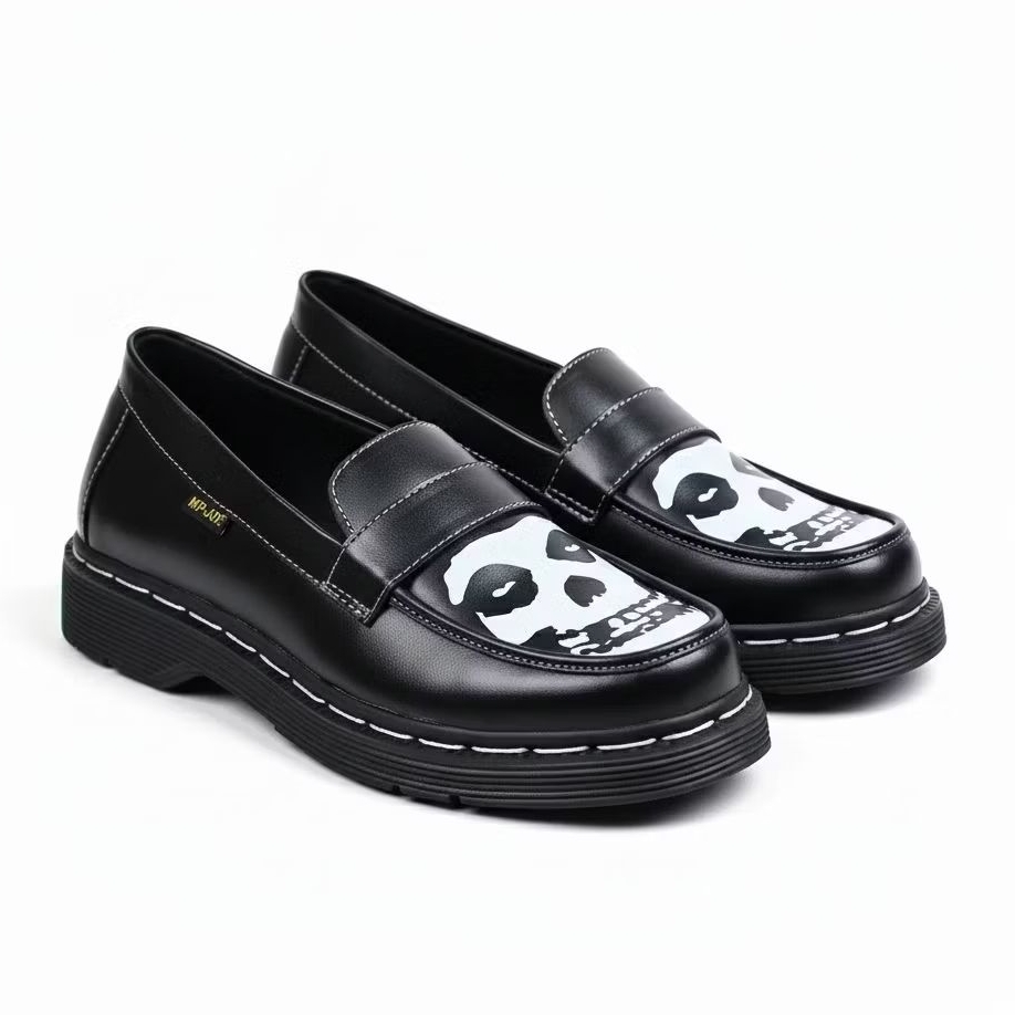 NYKRMN - Sepatu Loafers Docmart  Skena Slip On Casual Pria Motif Misfits