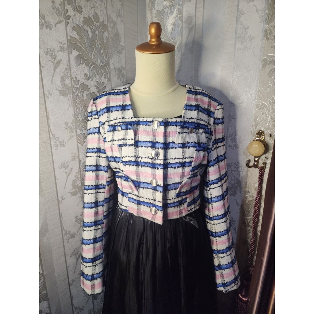 Blazer Crop Tweed Pink Biru Hitam Putih