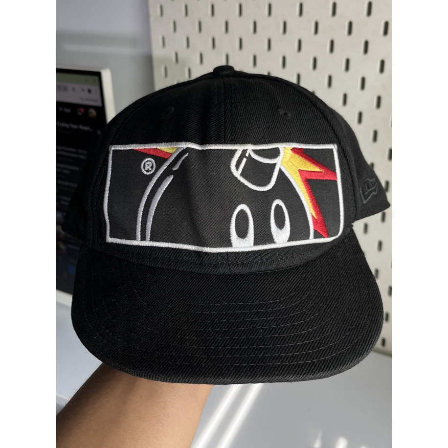 Topi New Era  x The Hundreds 7 5/8