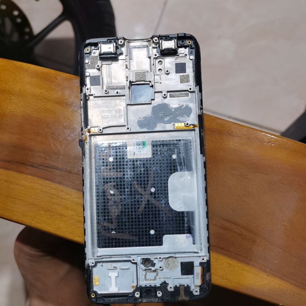 FRAME TATAKAN LCD REALME X ORI COPOTAN